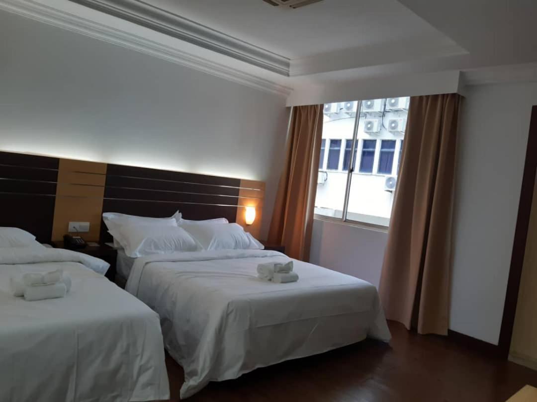 Sara Hotel Labuan Exteriör bild